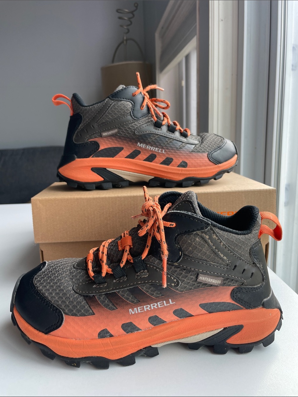 Merrell Kid's Moab Speed 2 Mid Waterproof hiking boots